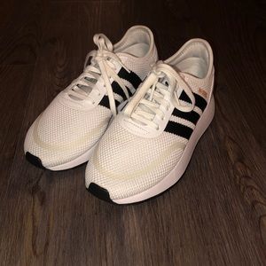 BRAND NEW ADIDAS SNEAKERS